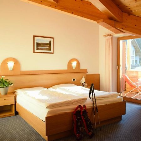 Hotel Waldheim Sarnonico Экстерьер фото